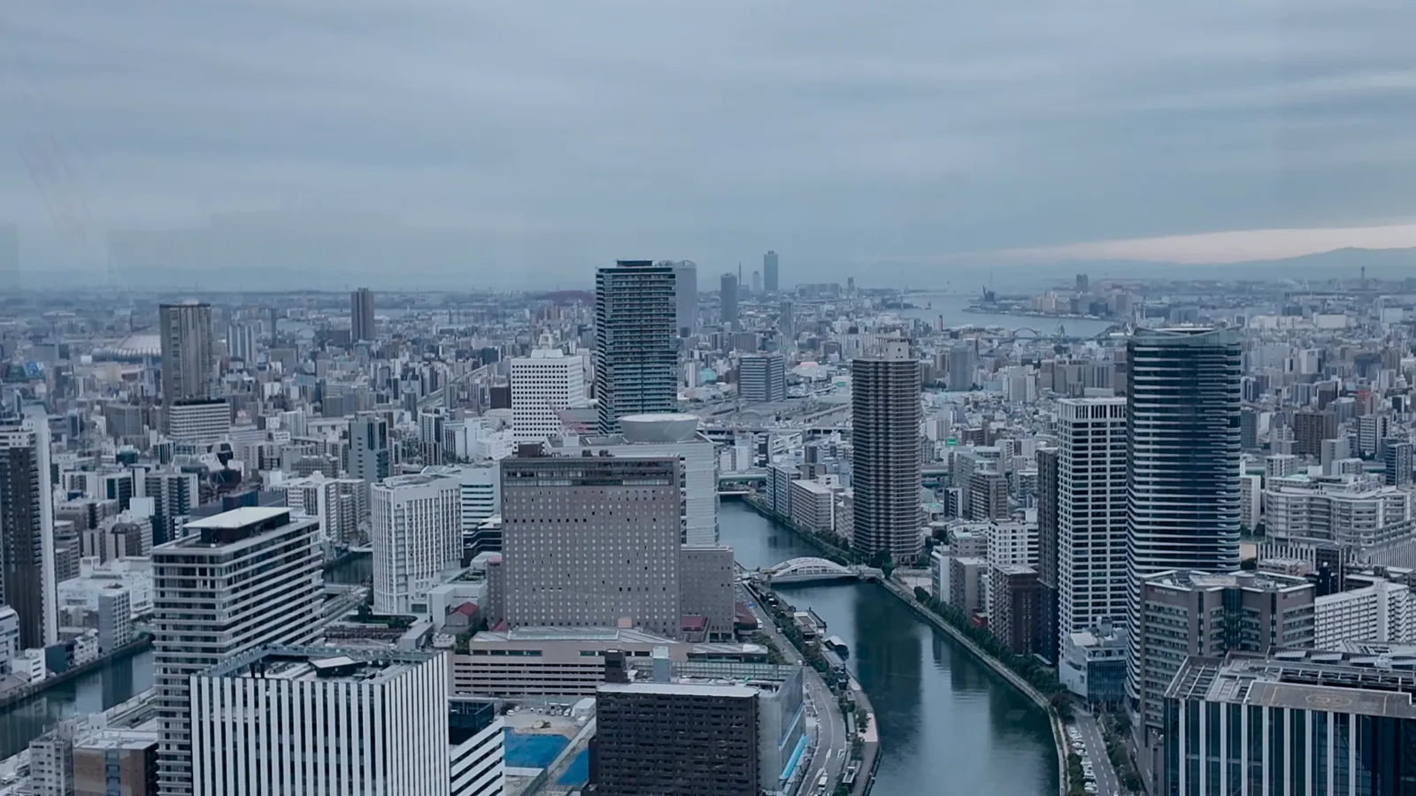 Frame 1171276675.png